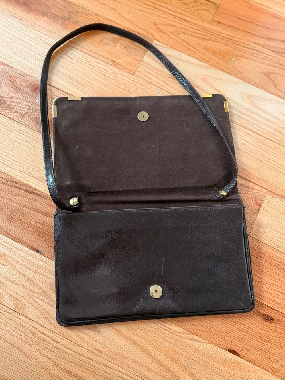 Boutique Lilly Montreal Leather Purse